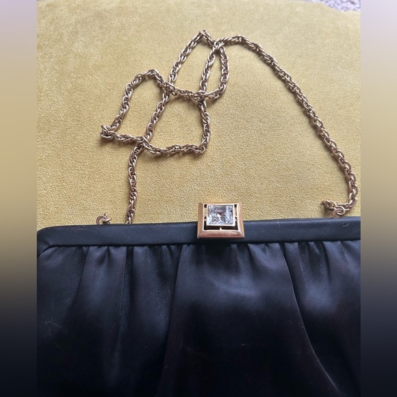 Rare 1977 Avon Representative “Emprise Evening Bag.” - Picture 2 of 2